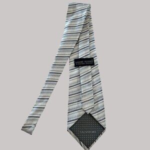 Salvatore Pellegrino Mens Gray Black Silver Striped 100% Silk Necktie Italy‎